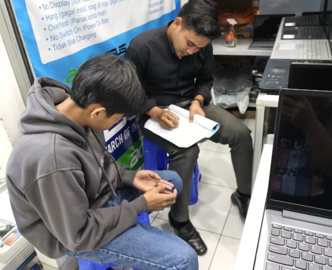 SMK YPI Khoerul Falah Jompong Lakukan Monitoring Intensif Prakerin TKJ 2025